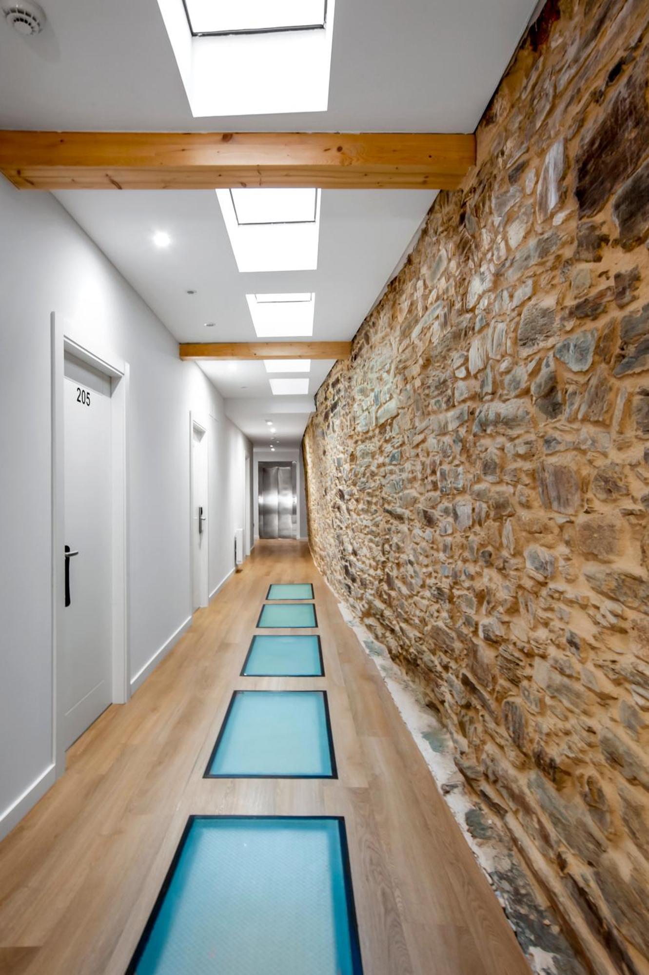Snoe Hotel Camino Do Eume Apartamentos 蓬特德乌梅 外观 照片