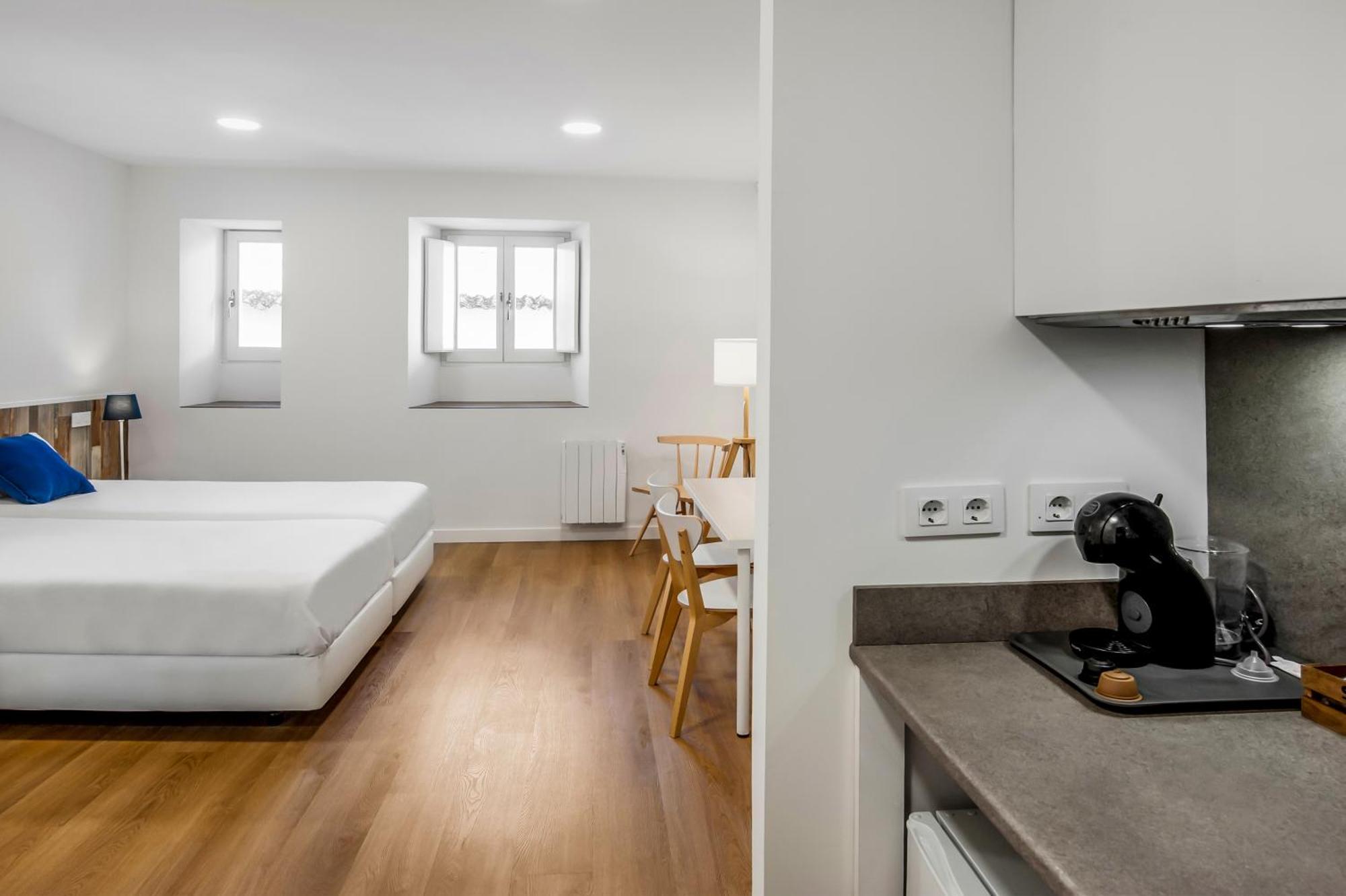 Snoe Hotel Camino Do Eume Apartamentos 蓬特德乌梅 外观 照片