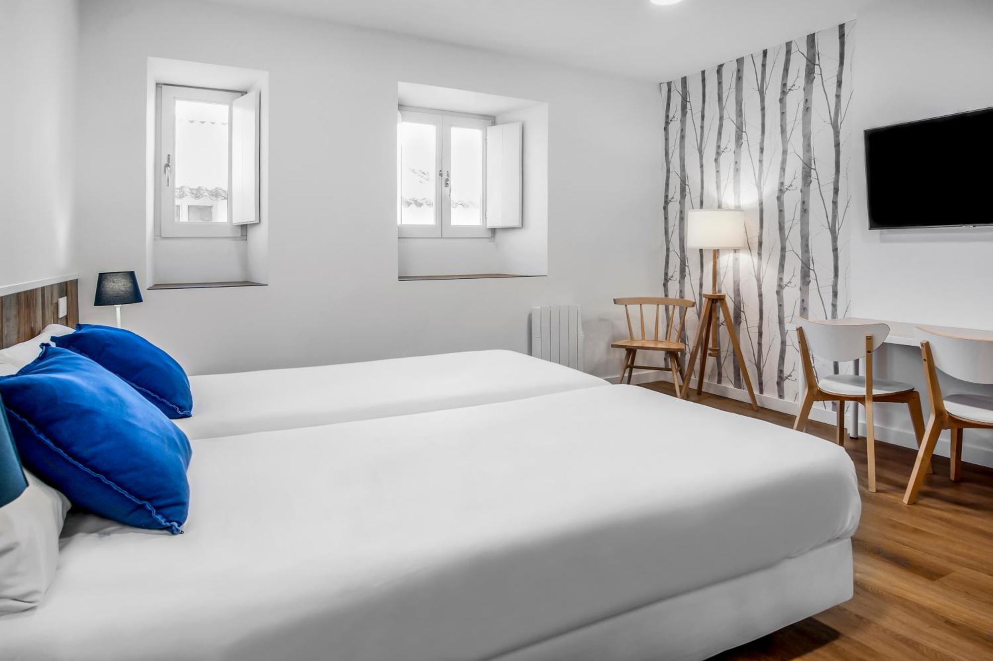 Snoe Hotel Camino Do Eume Apartamentos 蓬特德乌梅 外观 照片